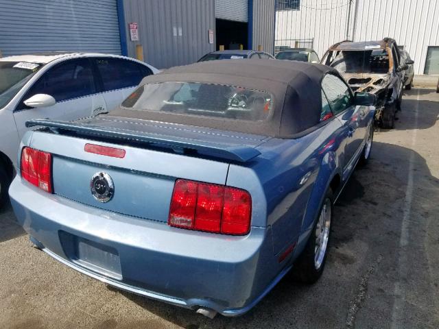 1ZVHT85H055230331 - 2005 FORD MUSTANG GT BLUE photo 4