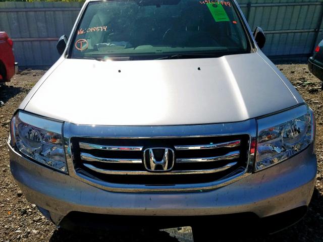 5FNYF4H24EB019514 - 2014 HONDA PILOT LX SILVER photo 7