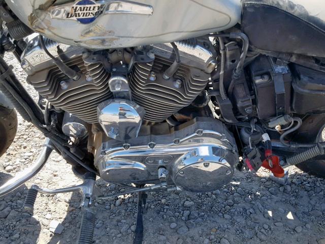 1HD1CT327BC443417 - 2011 HARLEY-DAVIDSON XLH1200 C GRAY photo 7