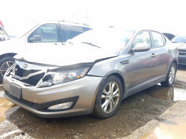 5XXGM4A73DG185896 - 2013 KIA OPTIMA LX GRAY photo 2