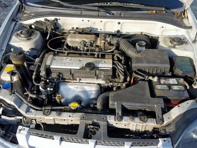 KMHCG35C55U361927 - 2005 HYUNDAI ACCENT GS SILVER photo 7