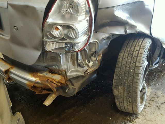 JHMGD37427S000088 - 2007 HONDA FIT SILVER photo 9