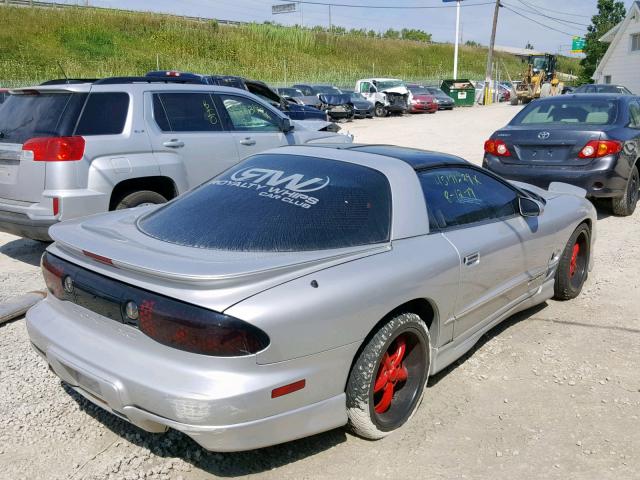 2G2FS22K8X2224791 - 1999 PONTIAC FIREBIRD SILVER photo 4