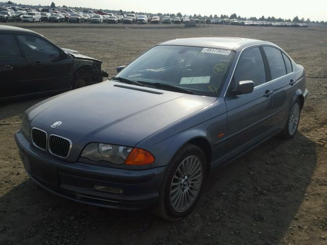 WBAAV53461JS97317 - 2001 BMW 330XI BLUE photo 2