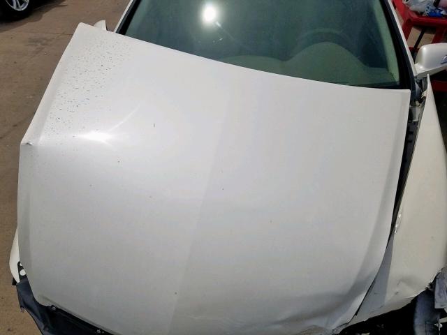 JH4KB16536C009647 - 2006 ACURA RL WHITE photo 7