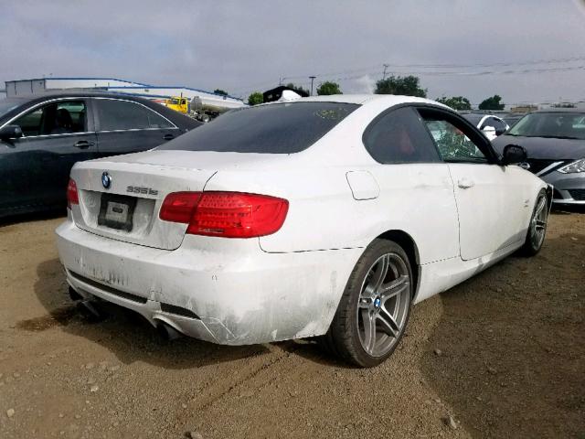 WBAKG1C54CJ217127 - 2012 BMW 335 I SULE WHITE photo 4