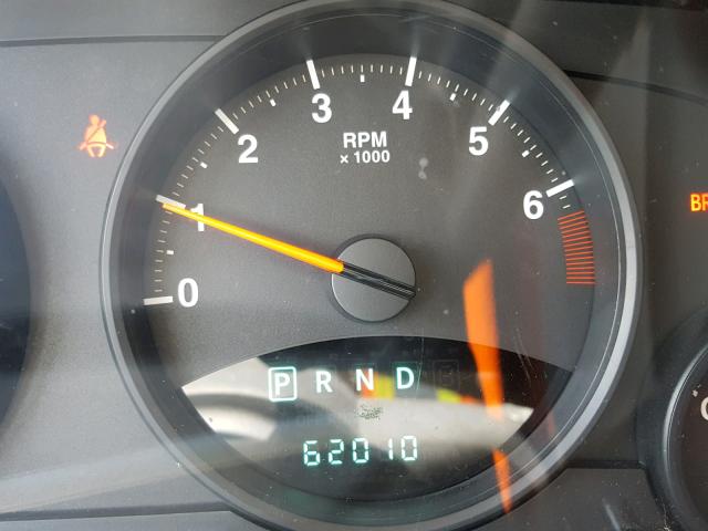 1J4NF1FB6BD259150 - 2011 JEEP COMPASS SP 银色 照片 8