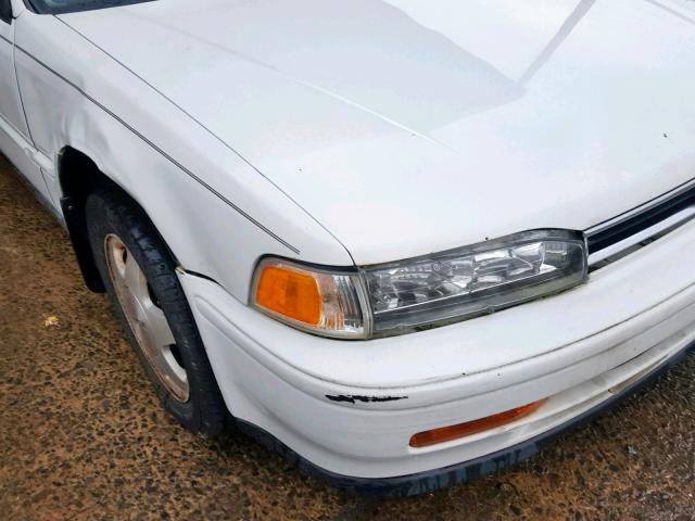 1HGCB7694PA186847 - 1993 HONDA ACCORD 10T WHITE photo 10