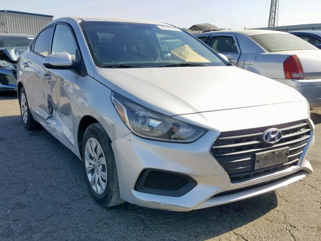 3KPC24A33JE012885 - 2018 HYUNDAI ACCENT SE SILVER photo 1