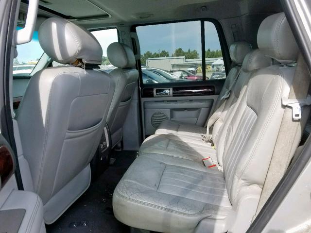5LMFU27RX4LJ31299 - 2004 LINCOLN NAVIGATOR SILVER photo 6