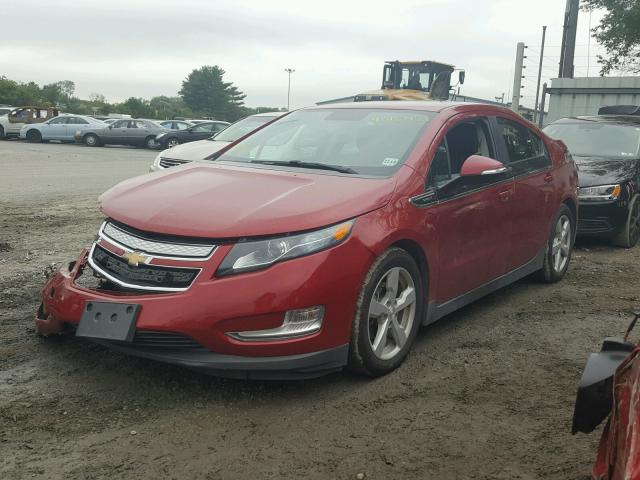 1G1RB6E48EU136420 - 2014 CHEVROLET VOLT RED photo 2