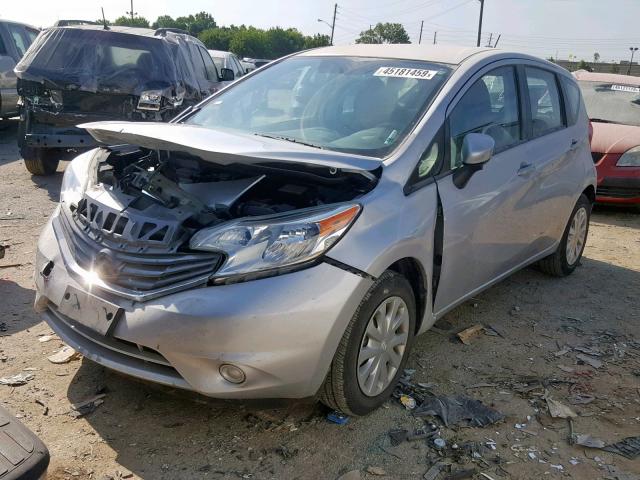 3N1CE2CP2GL389128 - 2016 NISSAN VERSA NOTE SILVER photo 2