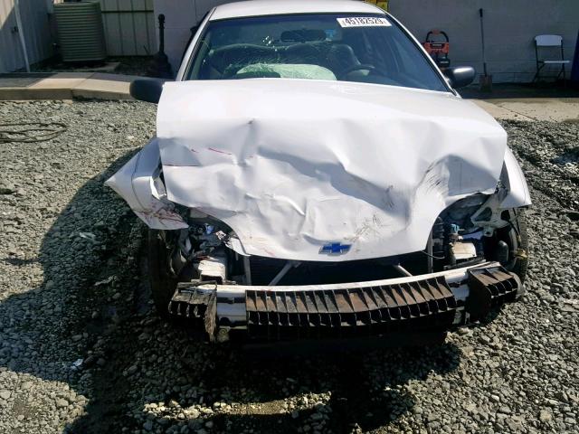 1G1JC524417158691 - 2001 CHEVROLET CAVALIER B WHITE photo 9