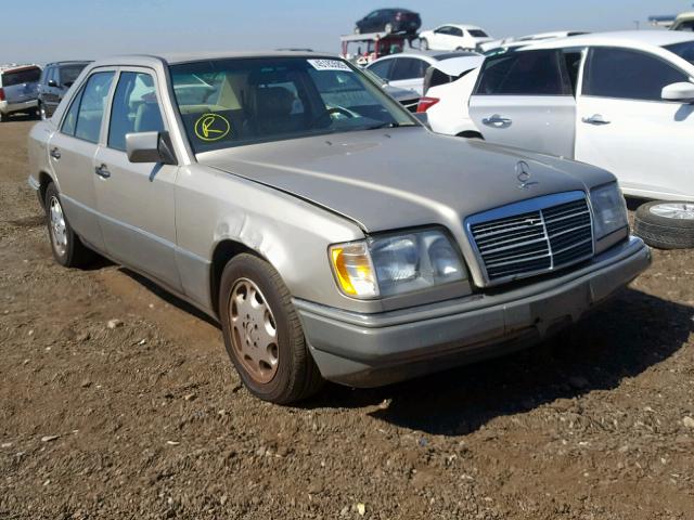 WDBEA32E7RC118165 - 1994 MERCEDES-BENZ E 320 GOLD photo 1