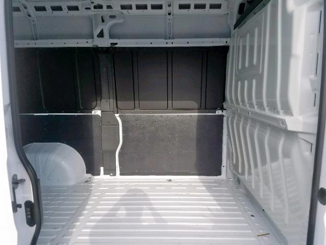 3C6TRVCG1KE539561 - 2019 RAM PROMASTER 白色 照片 6