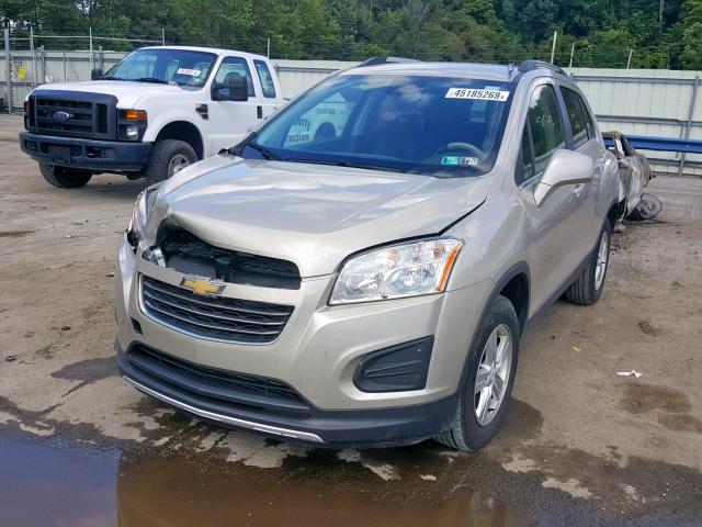 3GNCJPSB2GL215790 - 2016 CHEVROLET TRAX 1LT GOLD photo 2