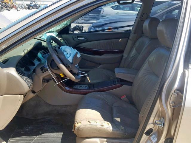 19UUA56622A033491 - 2002 ACURA 3.2TL GOLD photo 5