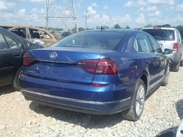 1VWGT7A33HC009600 - 2017 VOLKSWAGEN PASSAT SE BLUE photo 4