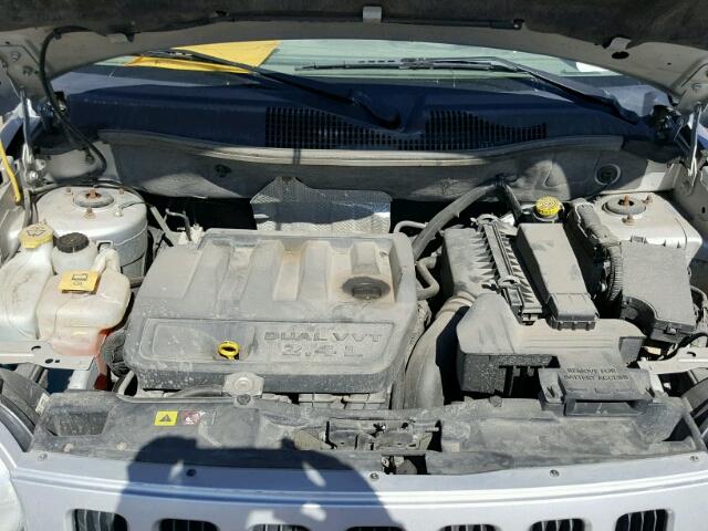 1J4FT47B79D228917 - 2009 JEEP COMPASS SP 银色 照片 7