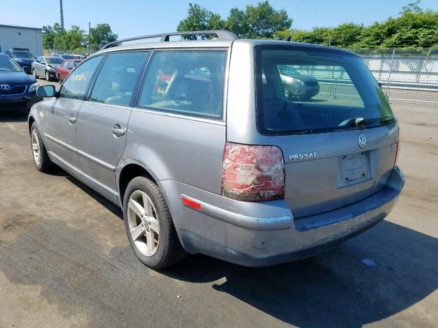 WVWYH63B44E117763 - 2004 VOLKSWAGEN PASSAT GLX GRAY photo 3