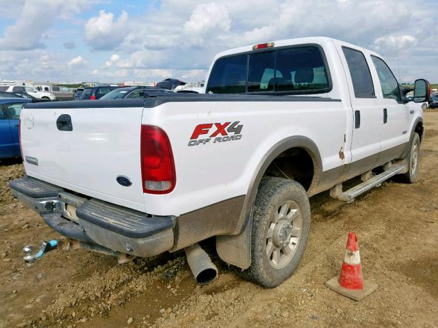 1FTWW31P25EA60488 - 2005 FORD F350 SRW S WHITE photo 4