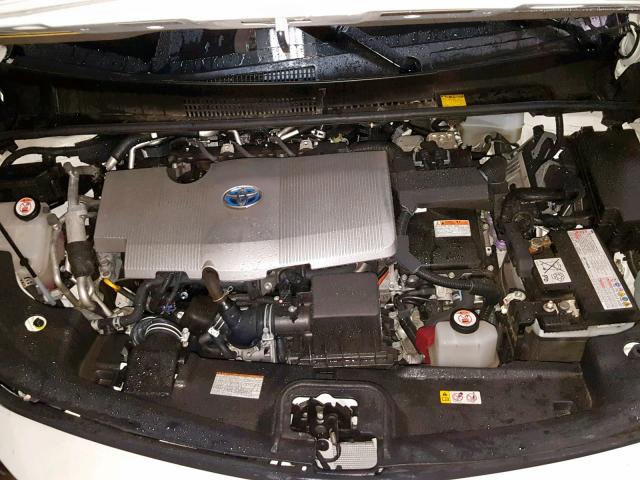 JTDKARFP6H3006202 - 2017 TOYOTA PRIUS PRIM 白色 照片 7