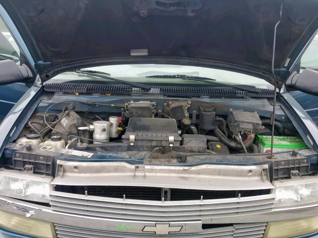 1GNDM19XX2B140616 - 2002 CHEVROLET ASTRO BLUE photo 7