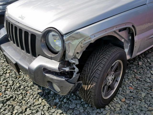 1J4GL48K53W704757 - 2003 JEEP LIBERTY SP SILVER photo 9