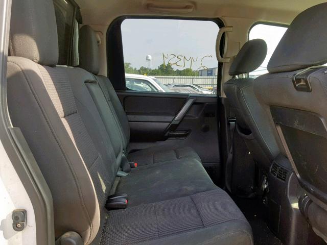 1N6BA0EC7DN301007 - 2013 NISSAN TITAN S WHITE photo 6