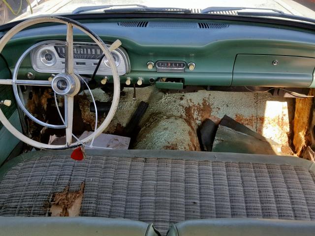 1K11S113417 - 1961 FORD FALCON GREEN photo 9