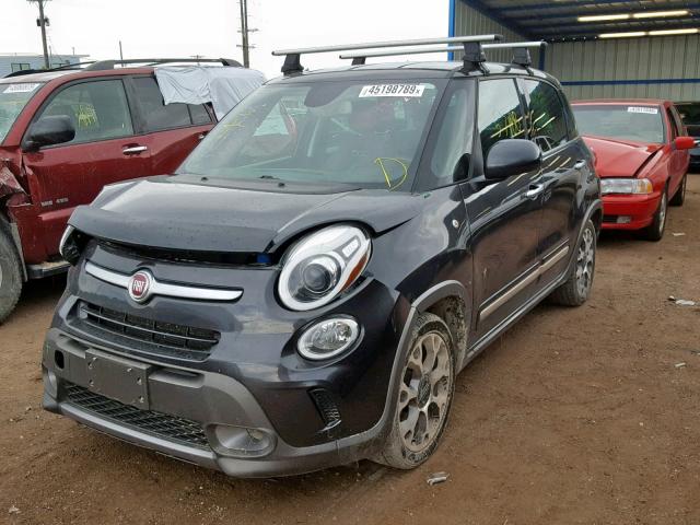 ZFBCFADH9EZ006130 - 2014 FIAT 500L TREKK BLACK photo 2