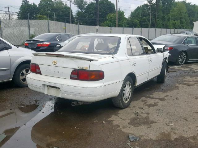 4T1GK13E4SU109946 - 1995 TOYOTA CAMRY XLE WHITE photo 4