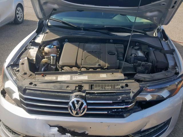 1VWAP7A39DC032965 - 2013 VOLKSWAGEN PASSAT S SILVER photo 7