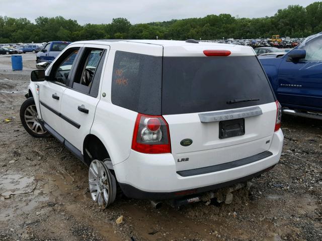 SALFS24N38H048300 - 2008 LAND ROVER LR2 SE TEC WHITE photo 3