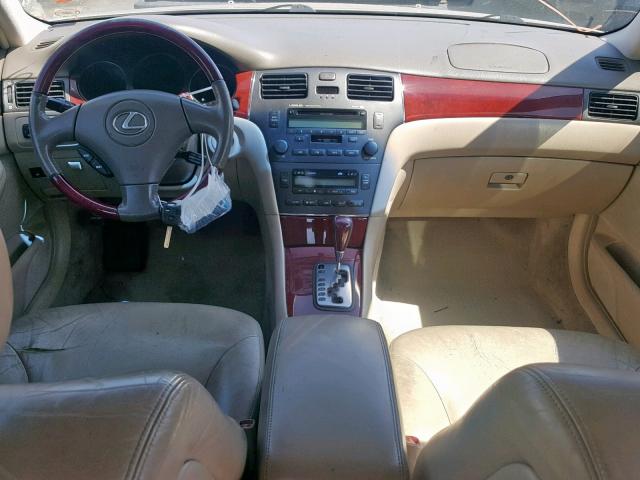 JTHBF30G730102923 - 2003 LEXUS ES 300 GOLD photo 9