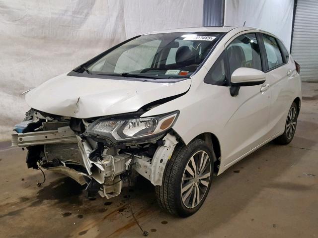 3HGGK5H88FM773998 - 2015 HONDA FIT EX WHITE photo 2