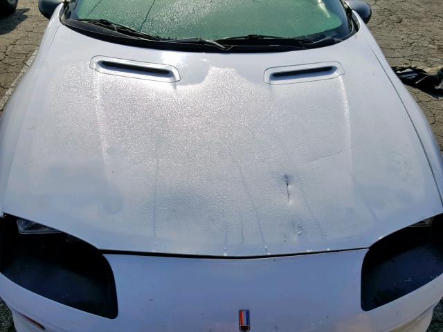 2G1FP22KXT2159667 - 1996 CHEVROLET CAMARO BAS 白色 照片 7