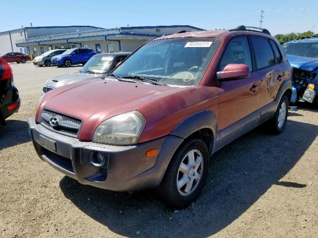 KM8JN12D55U137118 - 2005 HYUNDAI TUCSON GLS MAROON photo 2