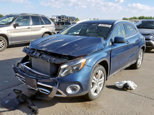 WDCTG4GBXKJ608946 - 2019 MERCEDES-BENZ GLA 250 4M BLUE photo 2