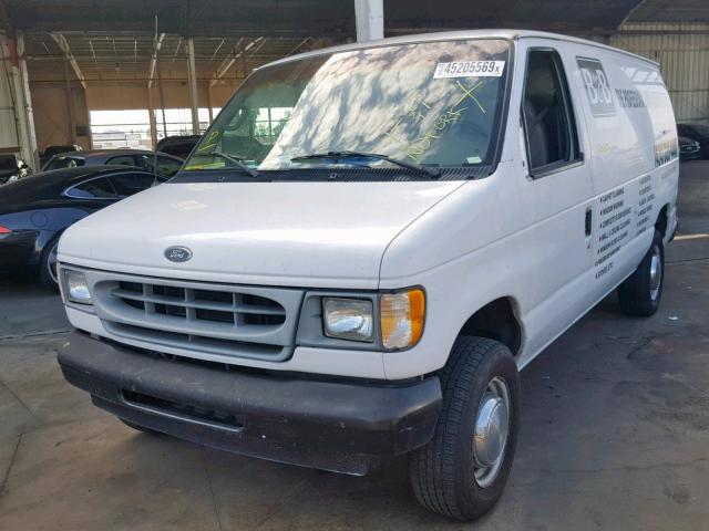 1FTNE24261HB48977 - 2001 FORD ECONOLINE WHITE photo 2