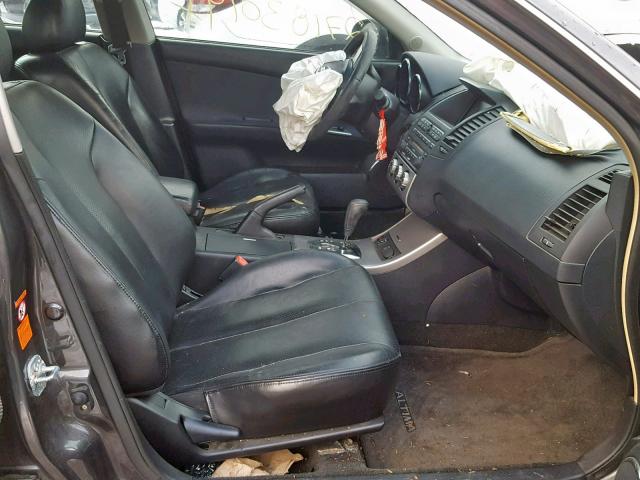 1N4BL11E25C154012 - 2005 NISSAN ALTIMA SE GRAY photo 5