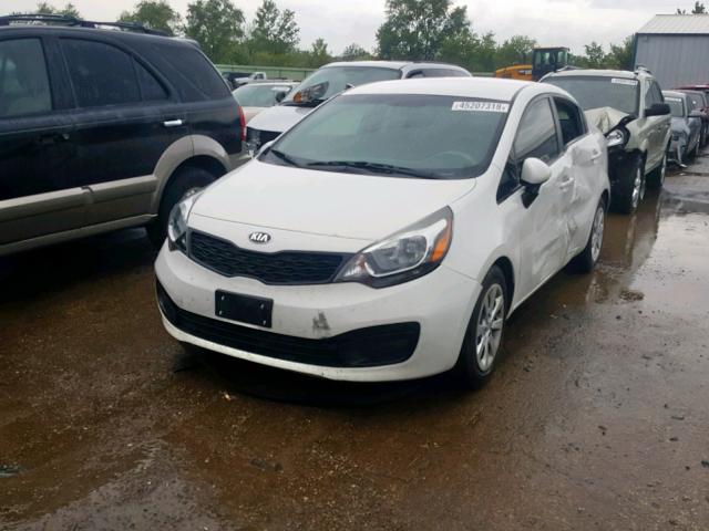 KNADM4A33E6352030 - 2014 KIA RIO LX WHITE photo 2