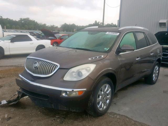 5GAKRDED1CJ387496 - 2012 BUICK ENCLAVE BROWN photo 2