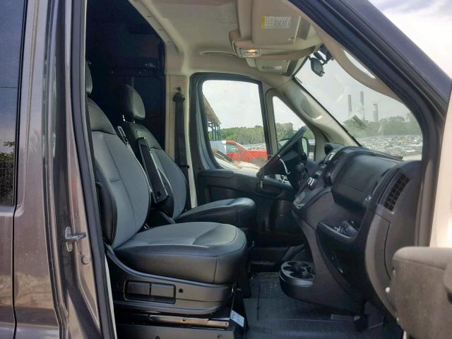 3C6TRVBG2JE107321 - 2018 RAM PROMASTER 石墨色 照片 5