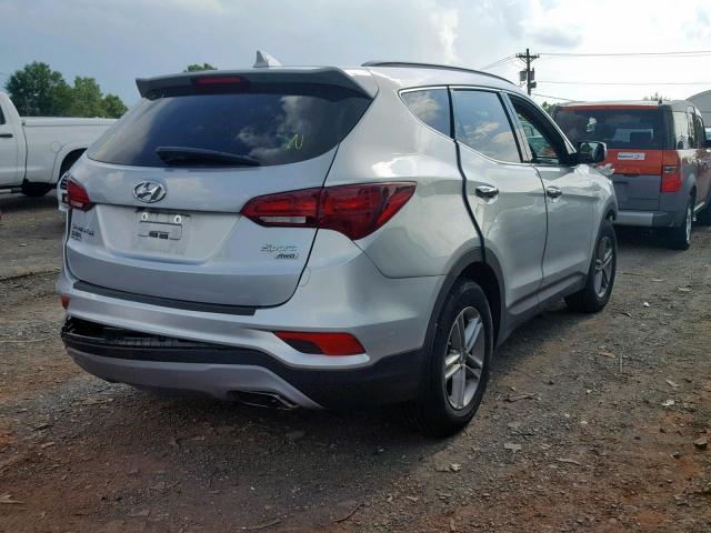 5XYZUDLB3JG543760 - 2018 HYUNDAI SANTA FE S SILVER photo 4