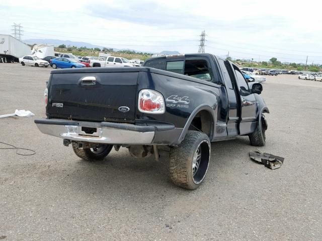 1FTRX08L3YKA05517 - 2000 FORD F150 BLACK photo 4