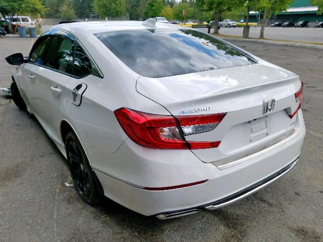 1HGCV2F63JA022898 - 2018 HONDA ACCORD EXL WHITE photo 3