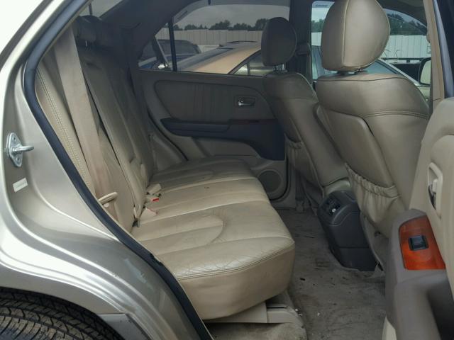 JTJGF10U720147065 - 2002 LEXUS RX 300 GOLD photo 6