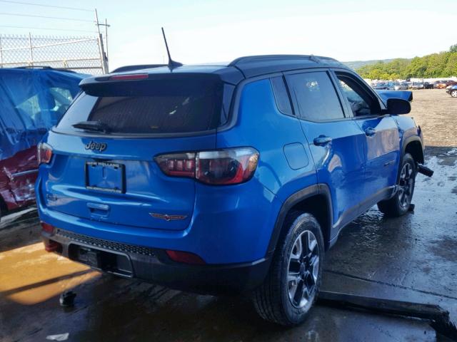 3C4NJDDB4JT116425 - 2018 JEEP COMPASS TR BLUE photo 4