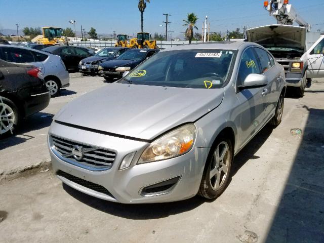 YV1622FS0C2118612 - 2012 VOLVO S60 T5 SILVER photo 2